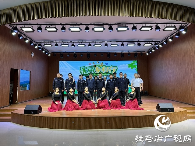 平安財(cái)產(chǎn)駐馬店中心支公司承辦"美麗鄉(xiāng)村行”交通安全巡回宣講走進(jìn)泌陽(yáng)縣