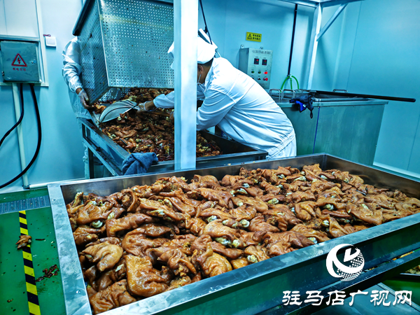 平輿縣東皇街道劉凡社區(qū)：省級非遺辣半蹄“鹵”出共富路