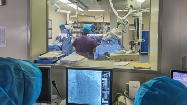  駐馬店市第一人民醫(yī)院：急診&ldquo;加速度&rdquo;+胸痛中心&ldquo;強(qiáng)聯(lián)動(dòng)&rdquo;搭建&ldquo;救心高速路&rdquo;