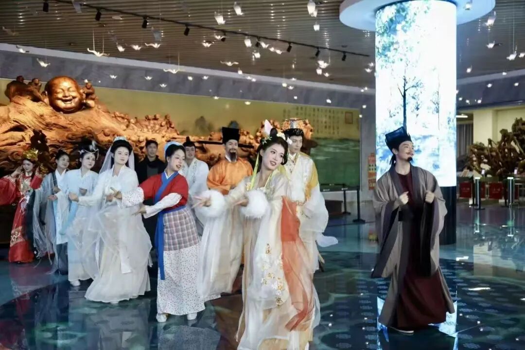 河南文旅寵客好評如潮，文化游持續(xù)火爆