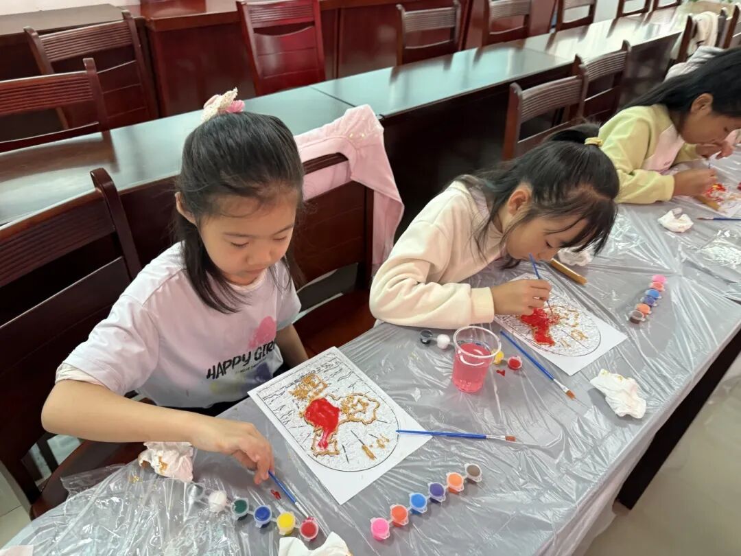 駐馬店市博物館手繪野生玩家集合，用畫筆“炸”出你的專屬風(fēng)格