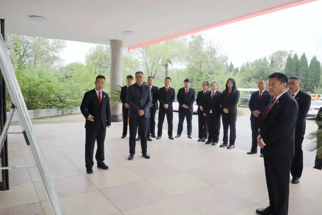 驛城區(qū)法院:交流研討 共話(huà)審判執(zhí)行質(zhì)效提升與隊(duì)伍建設(shè)新路徑