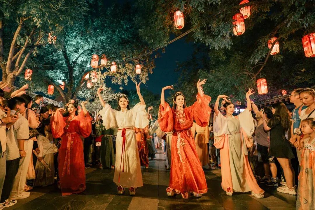 有一種浪漫，叫汴菊！