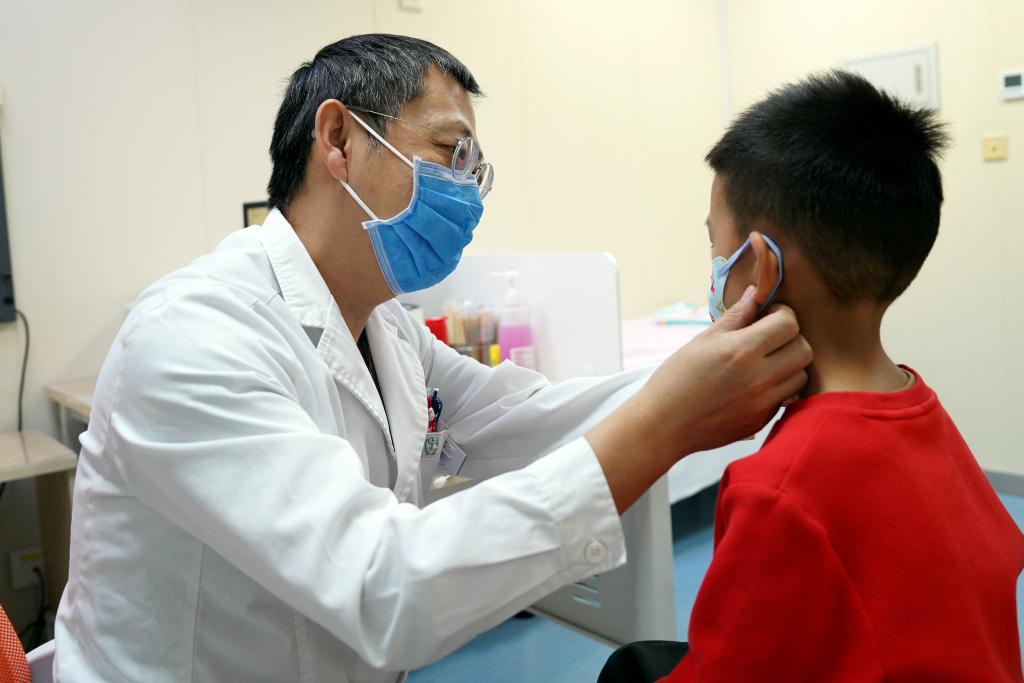 呼吸道合胞病毒進入流行期？秋冬這樣守護兒童呼吸道健康