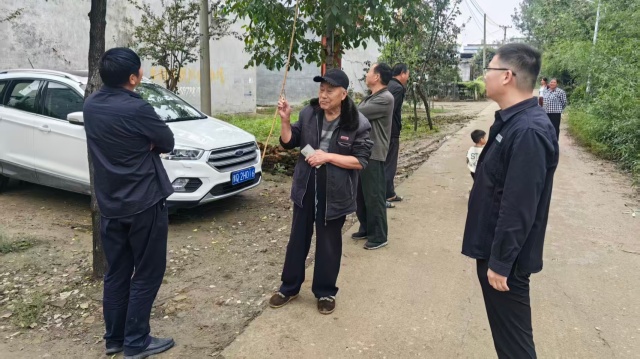 國(guó)網(wǎng)泌陽(yáng)縣供電公司：走訪聽(tīng)民聲 暖心送到家