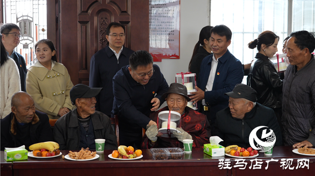 省直機關后勤保障中心赴泌陽縣高邑鎮(zhèn)小屯村開展重陽節(jié)活動