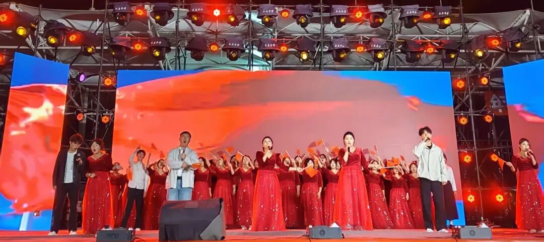  青春啟航赴山海，逐夢(mèng)新程綻芳華｜駐馬店幼兒師范高等?？茖W(xué)校2025級(jí)迎新晚會(huì)圓滿落幕，這場(chǎng)青春盛宴太燃了！