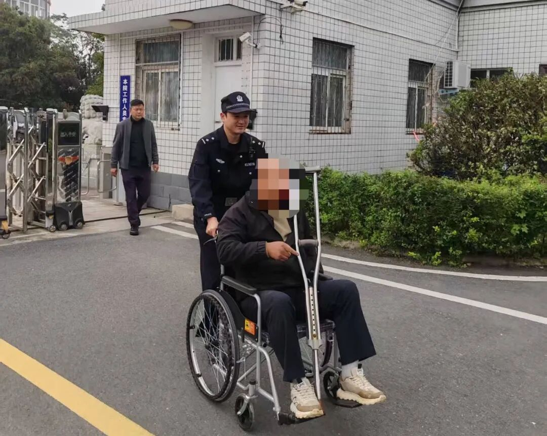 【有愛，便無“障礙”】輪椅上的暖心“直通車”：司法溫度跨過每一道門檻！