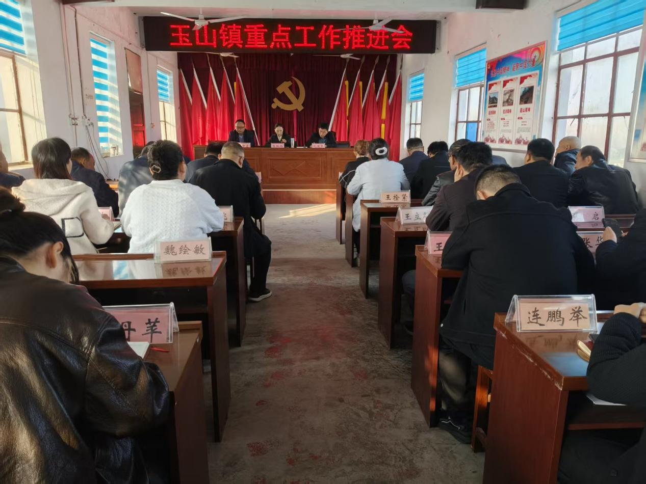 “多管齊下”筑牢防火墻 全力以赴護(hù)航秋收安全