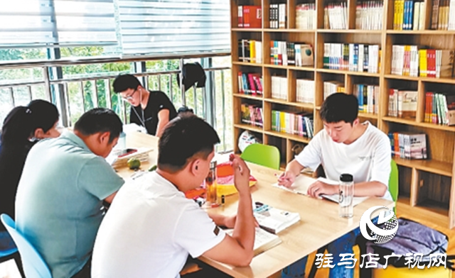 駐馬店:深入推進(jìn)全民閱讀 “書香天中”建設(shè)成效顯著