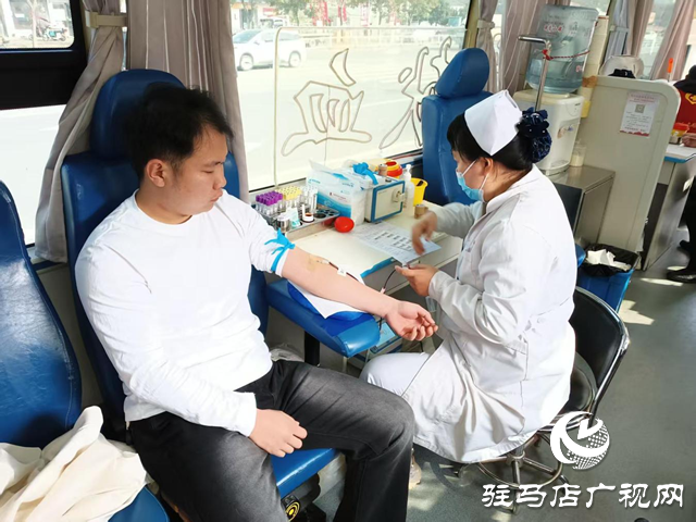 驛城區(qū)水屯鎮(zhèn)開展無償獻(xiàn)血活動 ?