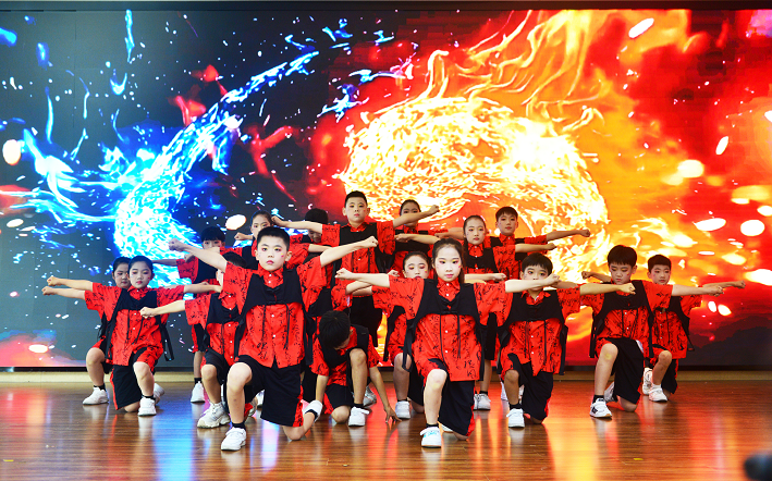  駐馬店市第三小學舉辦“武韻傳美”大課間觀摩活動