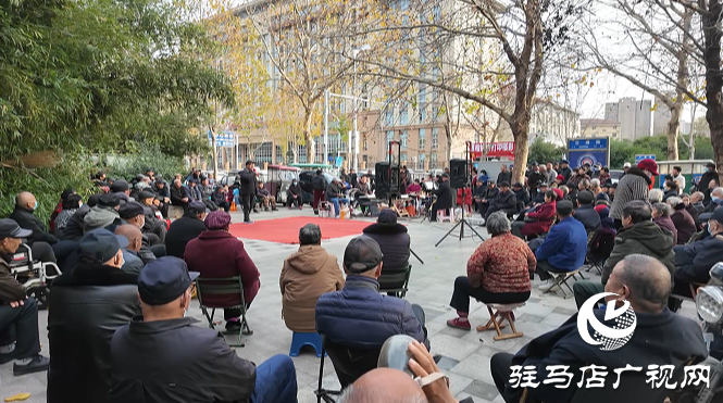 戲曲演出進(jìn)游園 傳統(tǒng)文化潤民心