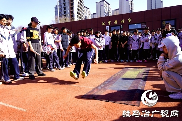 冬韻燃賽場(chǎng) 青春綻芳華 駐馬店市樹人高級(jí)中學(xué)冬季趣味運(yùn)動(dòng)會(huì)圓滿舉行