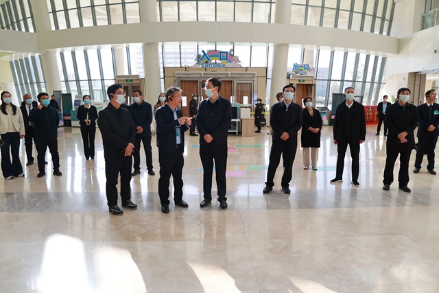 心系醫(yī)保民生 督導(dǎo)便民實(shí)效&mdash;&mdash;市政協(xié)觀摩團(tuán)一行蒞臨駐馬店市中心醫(yī)院調(diào)研指導(dǎo)