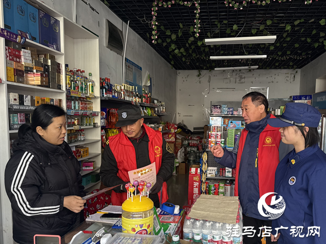 駐馬店城鄉(xiāng)一體化示范區(qū)消防救援大隊開展冬春防火宣傳進社區(qū)活動