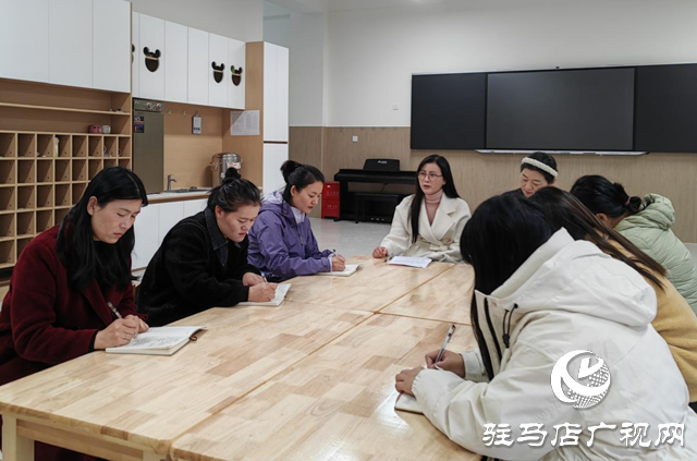 平輿縣第四幼兒園:把制度自信種進(jìn)心田 以全會(huì)精神引領(lǐng)幼教實(shí)踐