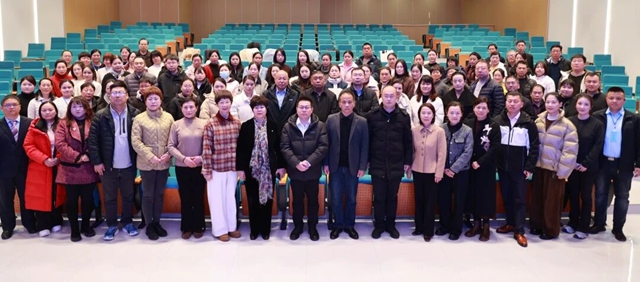 市醫(yī)學(xué)會(huì)健康管理專業(yè)委員會(huì)第二屆選舉大會(huì)暨學(xué)術(shù)交流與質(zhì)控工作培訓(xùn)會(huì)召開(kāi)