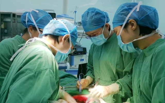 多年頑疾一朝除，高?；颊咴谶@里重獲新生