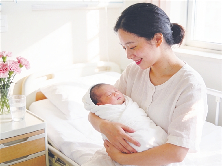 產(chǎn)后24小時 注意監(jiān)測產(chǎn)婦生命體征