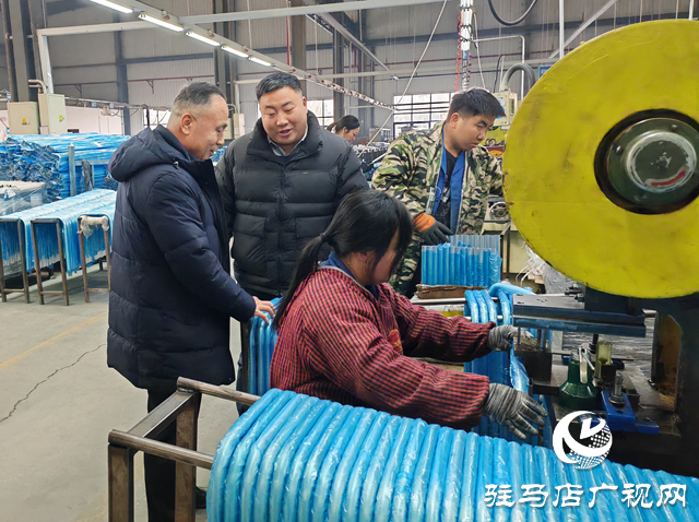 平輿縣：從&ldquo;防水之鄉(xiāng)&rdquo;到&ldquo;出海之都&rdquo; 戶外產(chǎn)業(yè)集群點(diǎn)亮縣域經(jīng)濟(jì)