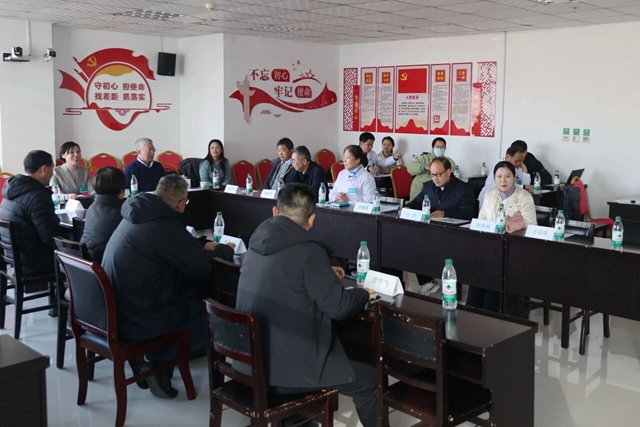 中國醫(yī)學科學院腫瘤醫(yī)院專家團隊蒞臨市中心醫(yī)院開展胸部腫瘤MDT聯(lián)合會診