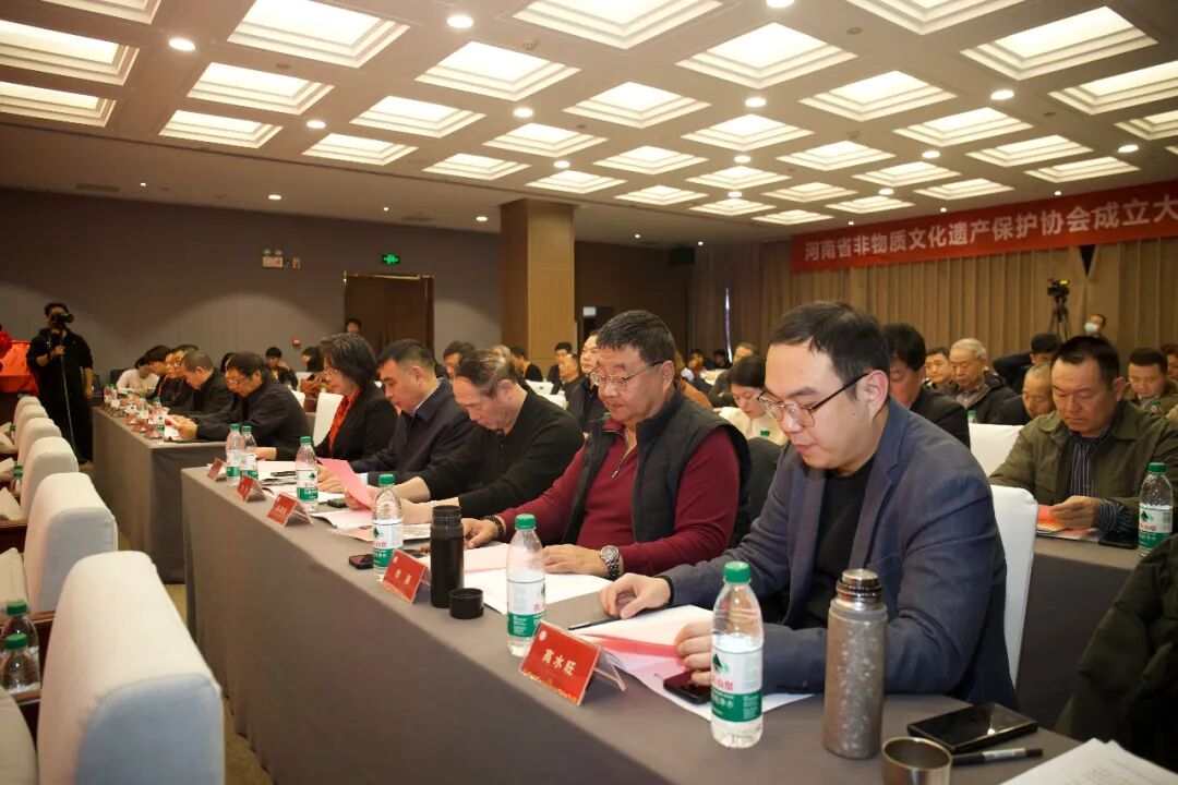 河南省非物質(zhì)文化遺產(chǎn)保護(hù)協(xié)會(huì)成立