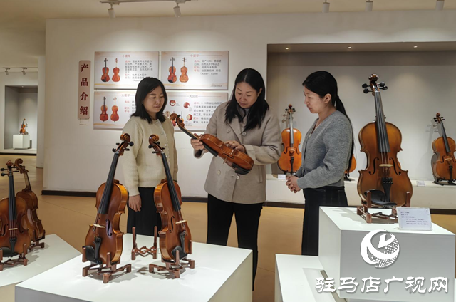 郭新社：從打工妹到領雁人 琴弦撥動家鄉(xiāng)&ldquo;致富曲&rdquo;???????