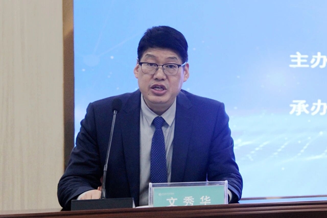 河南省臨床檢驗(yàn)管理分會(huì)醫(yī)學(xué)檢驗(yàn)公益科普系列活動(dòng)首站（駐馬店站）暨2025年度市臨床檢驗(yàn)專業(yè)第二次實(shí)驗(yàn)室質(zhì)量控制會(huì)順利召開