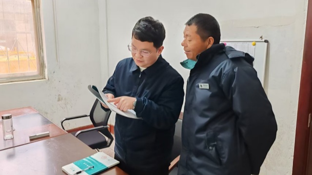 國網(wǎng)正陽縣供電公司：加強“兩票”管理筑牢安全防線