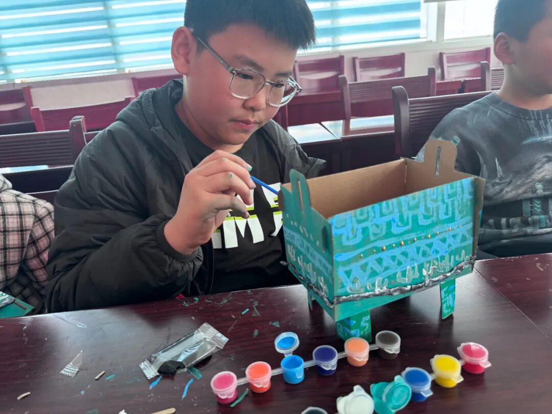 駐馬店市博物館“銅鼎”模型手工制作活動成功舉辦