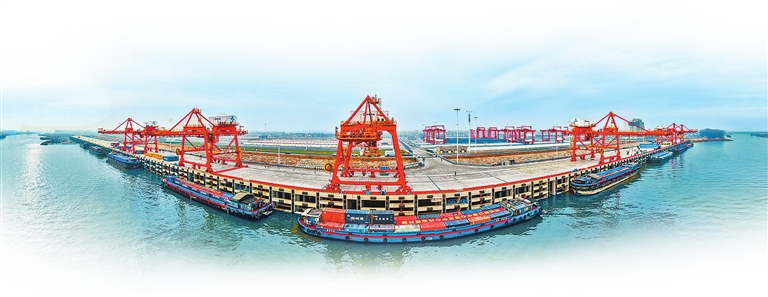 河南省投運首個百萬級專用集裝箱碼頭