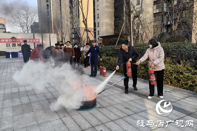 駐馬店市城鄉(xiāng)一體化示范區(qū)消防救援大隊(duì)開展“消防安全伴我行”主題宣傳活動(dòng)