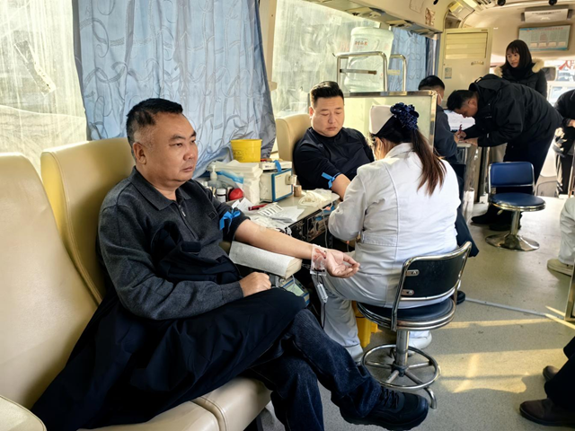 驛城區(qū)水屯鎮(zhèn)：為愛挽袖 點亮生命之光