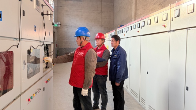 國網(wǎng)確山縣供電公司：寒冬送服務(wù) 電暖企業(yè)心