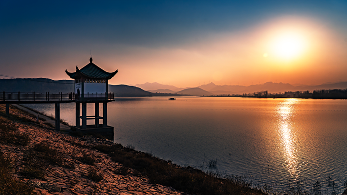 縣區(qū)動態(tài)|湖鏡映霞彩 落日醉余暉