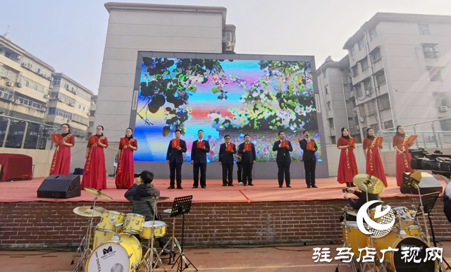 藝韻飛揚(yáng)慶元旦 青春筑夢(mèng)展風(fēng)采