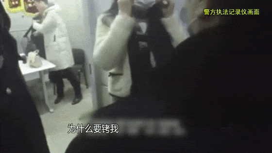 男子被打10個(gè)耳光不還手！還手算互毆？新規(guī)說清了