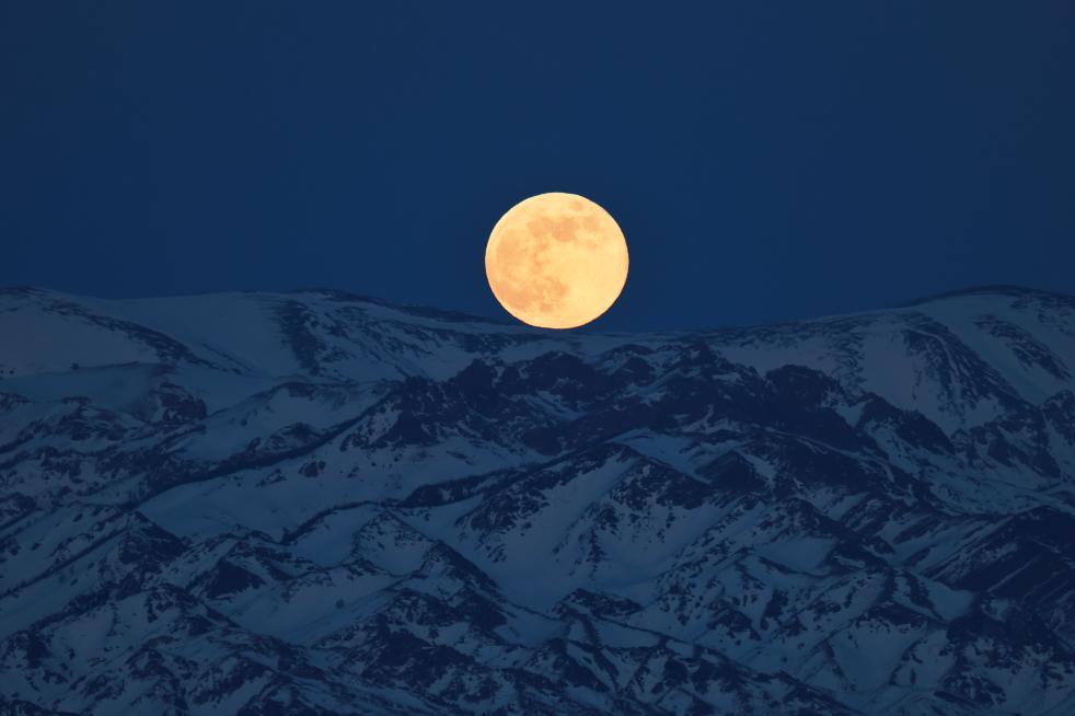 2026&ldquo;星空劇場&rdquo;拉開帷幕：超級月亮與流星雨共繪新年&ldquo;浪漫&rdquo;夜