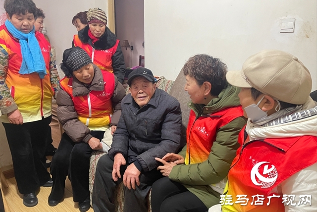 天中義工開展“幸福來敲門”活動 溫暖空巢老人與殘疾人