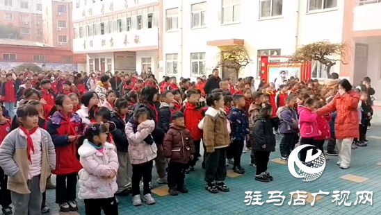 確山縣第六小學(xué)開展消防應(yīng)急疏散及滅火演練 筑牢校園安全防線