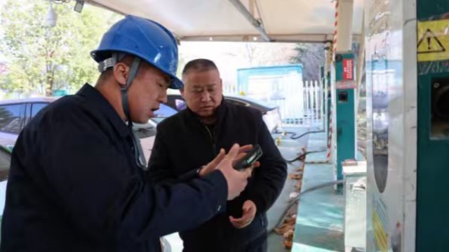 國(guó)網(wǎng)駐馬店供電公司：暖心電力服務(wù)護(hù)航返鄉(xiāng)潮