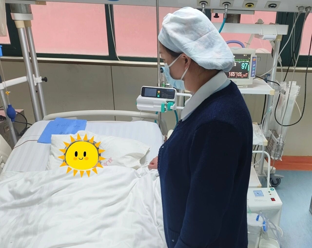 駐馬店第一人民醫(yī)院重癥醫(yī)學(xué)科為92歲高齡骨折合并多重基礎(chǔ)病老人點(diǎn)亮重生希望