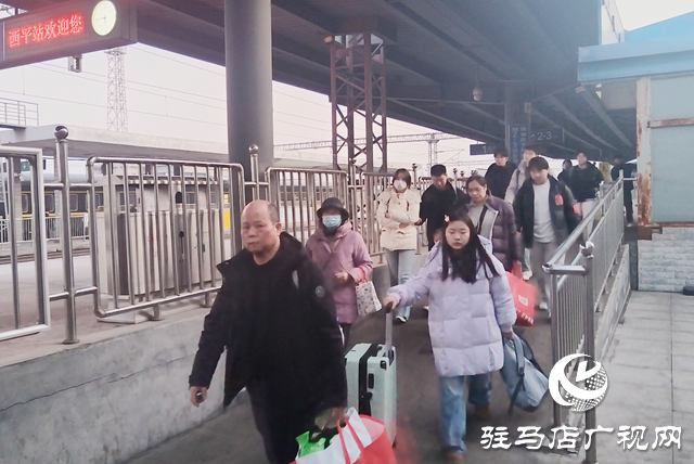 西平火車站調(diào)圖增能 加開(kāi)四趟列車優(yōu)化出行服務(wù)