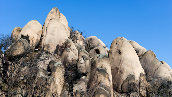 冬日觀奇石 千峰秀嵖岈