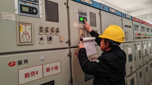 國網(wǎng)泌陽縣供電公司：開展負荷轉(zhuǎn)供實戰(zhàn)演練