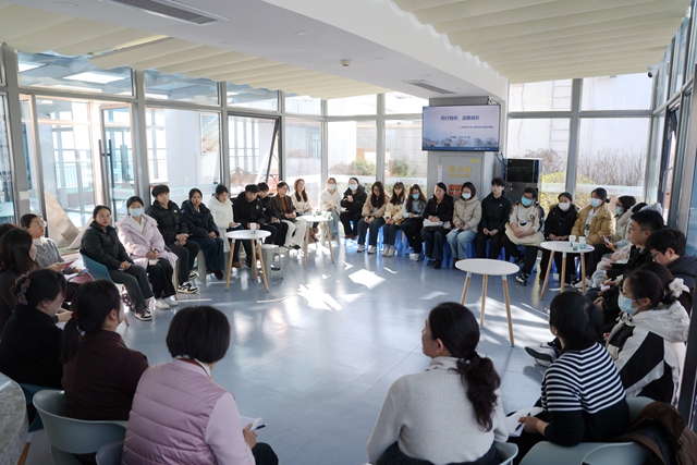 同行有你 溫暖成長(zhǎng)&mdash;&mdash;駐馬店市中心醫(yī)院成功舉辦護(hù)理實(shí)習(xí)生心理支持及經(jīng)驗(yàn)分享交流會(huì)