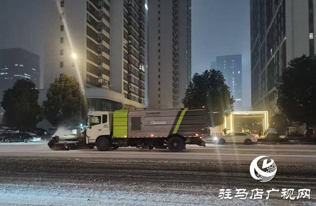  示范區(qū)城管局：除雪保暢護平安