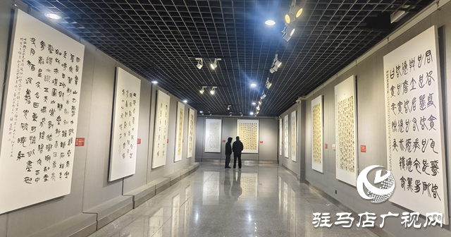 &ldquo;簡上楚風(fēng)&mdash;&mdash;全國楚簡書法名家作品巡展（駐馬店站）&rdquo;即將啟幕
