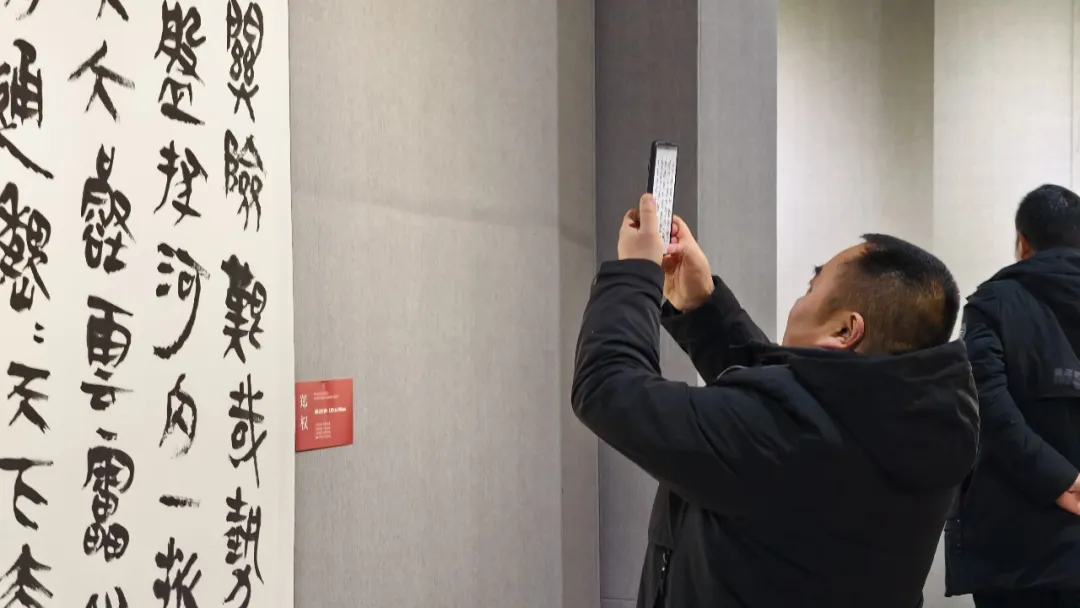 【展訊】簡上楚風(fēng)啟幕！戰(zhàn)國墨痕穿越兩千載，天中大地共赴文化之約